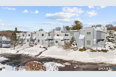 23 Birch Lane #H, East Haven, CT 06513 - Photo 2