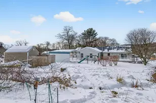 168 Kitemaug Rd, Montville, CT 06382 - Photo 8