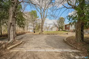 448 Mohegan Ave Pkwy, Waterford, CT 06375 - Photo 40