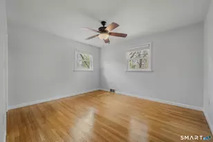 448 Mohegan Ave Pkwy, Waterford, CT 06375 - Photo 26