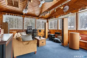 147 Boston St, Guilford, CT 06437 - Photo 30