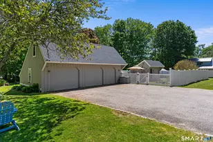 147 Boston St, Guilford, CT 06437 - Photo 6