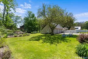 147 Boston St, Guilford, CT 06437 - Photo 36