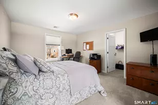 109 Old Village Cir, Windsor, CT 06095 - Photo 20