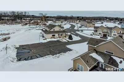 109 Old Village Circle, Windsor, CT 06095 - Photo 32