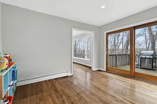 7 Laurel Hill Dr S, East Lyme, CT 06357 - Photo 8