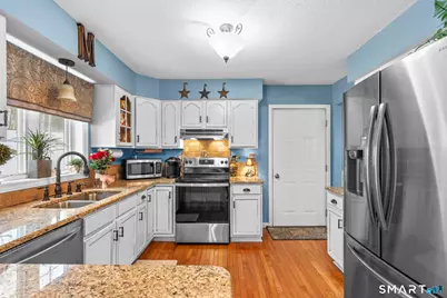 68 Doris Road, Bristol, CT 06010 - Photo 4