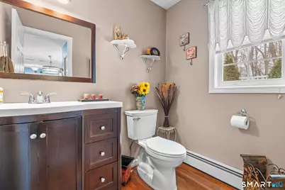 68 Doris Road, Bristol, CT 06010 - Photo 12