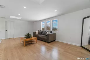 25 Zack Ln, Bristol, CT 06010 - Photo 10