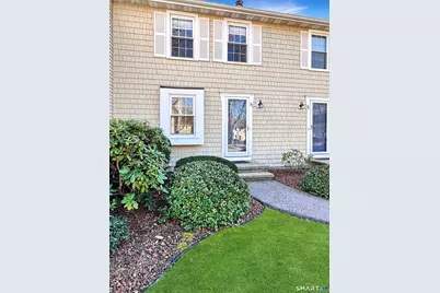 37 Hubbard Run Drive #37, Glastonbury, CT 06033 - Photo 2