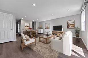 37 Hubbard Run Dr, Glastonbury, CT 06033 - Photo 4