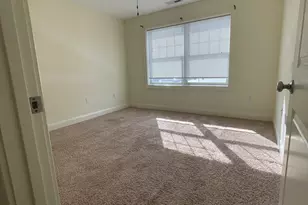 157 W Main St, East Lyme, CT 06357 - Photo 12