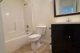 157 W Main St, East Lyme, CT 06357 - Photo 14