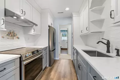 7 Newberry Lane #7, Glastonbury, CT 06033 - Photo 6