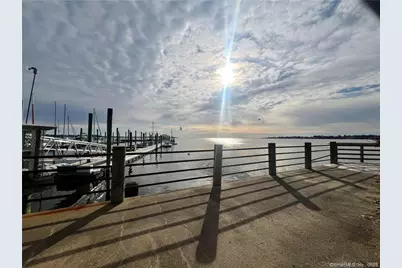 127 Harbour Close #127, New Haven, CT 06519 - Photo 4