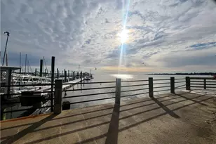 127 Harbour Close, New Haven, CT 06519 - Photo 4