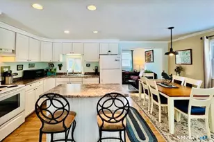 19 Old Forge Rd, Westbrook, CT 06498 - Photo 2