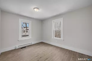 8 Bancroft St, Torrington, CT 06790 - Photo 12