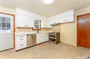 464 French St, Watertown, CT 06779 - Photo 10