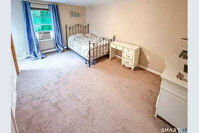 84 Grennan Road, West Hartford, CT 06107 - Photo 22