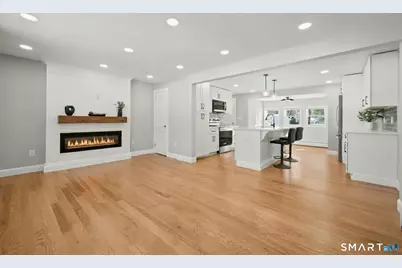 42 Keene Place, Farmington, CT 06085 - Photo 1