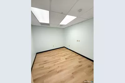 131 Boston Post Road, East Lyme, CT 06333 - Photo 10