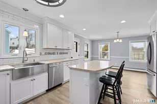 30 Kinlock St, Milford, CT 06460 - Photo 16