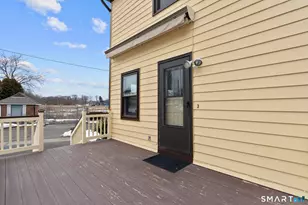 30 Kinlock St, Milford, CT 06460 - Photo 34