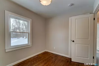 135 London Drive, Hamden, CT 06517 - Photo 20