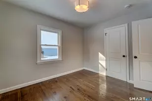 135 London Dr, Hamden, CT 06517 - Photo 28