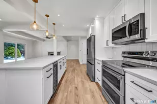 515 Heritage Vlg, Southbury, CT 06488 - Photo 6