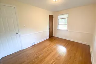 458 Meadowside Rd, Milford, CT 06460 - Photo 10