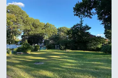 458 Meadowside Road, Milford, CT 06460 - Photo 16