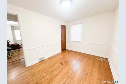 458 Meadowside Road, Milford, CT 06460 - Photo 12