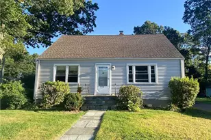 458 Meadowside Rd, Milford, CT 06460 - Photo 1