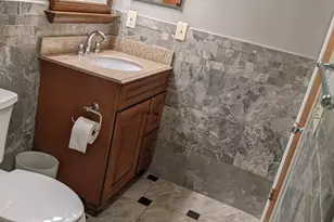 95 Woodsedge Dr, Newington, CT 06111 - Photo 6