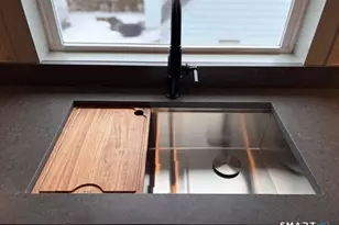 108 Wilson St, Bridgeport, CT 06605 - Photo 8