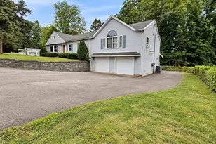 30 Bunting Rd, Seymour, CT 06483 - Photo 1