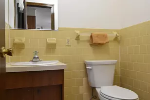 1385 Highland Ave, Waterbury, CT 06708 - Photo 10