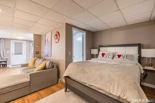 51 Evergreen Ave, Hamden, CT 06518 - Photo 20