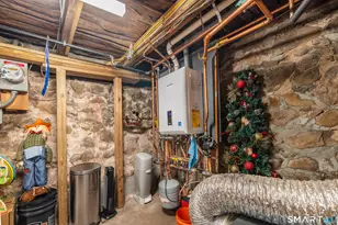 51 Evergreen Ave, Hamden, CT 06518 - Photo 24