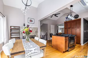 51 Evergreen Ave, Hamden, CT 06518 - Photo 2