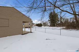 49 Tyler St, Bloomfield, CT 06002 - Photo 36