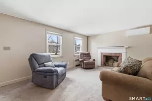 49 Tyler St, Bloomfield, CT 06002 - Photo 8