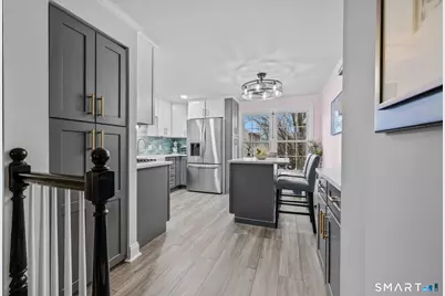 14 Washington Mews, Port Chester, NY 10573 - Photo 8