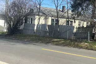 940 Reservoir Ave, Bridgeport, CT 06606 - Photo 6