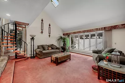 10 Canterbury Way, North Haven, CT 06473 - Photo 6