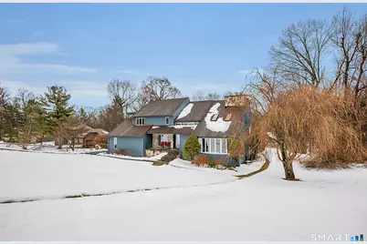 10 Canterbury Way, North Haven, CT 06473 - Photo 4