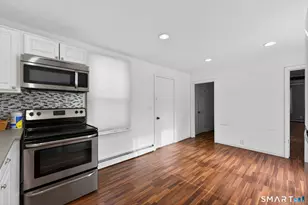 31 Bridge St, Montville, CT 06353 - Photo 6