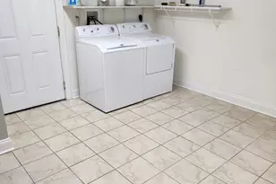 85 Camp Ave, Stamford, CT 06907 - Photo 12